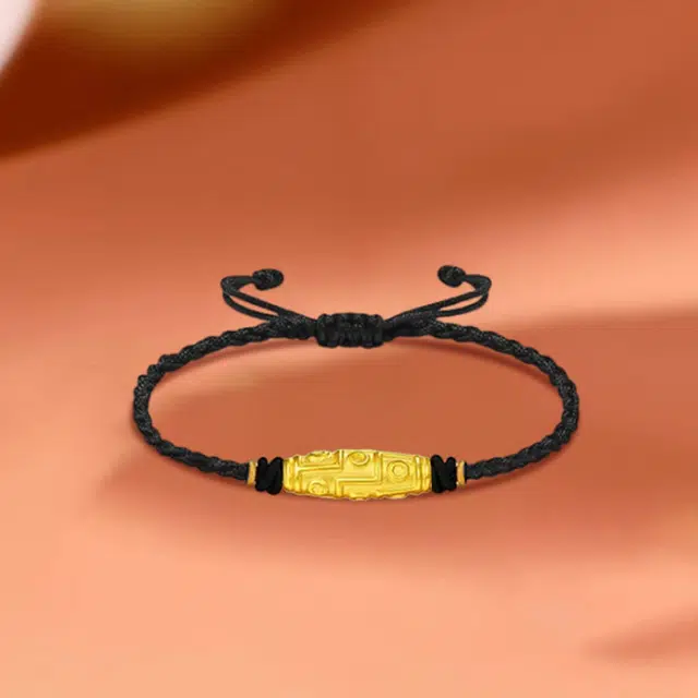 999