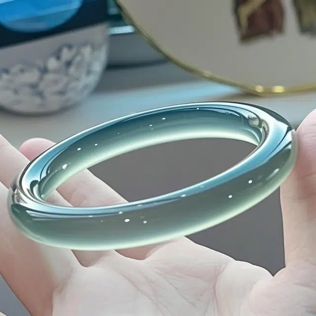 【特级甄选高品质】 金嘉福 新中式库里蓝细腻温婉古典贵气轻奢气质旗袍素圈 古韵国风小众设计#好运 玉髓 玉石手镯 女款