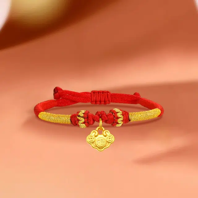 999