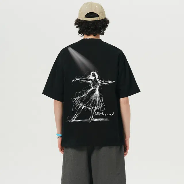 UNthemed T