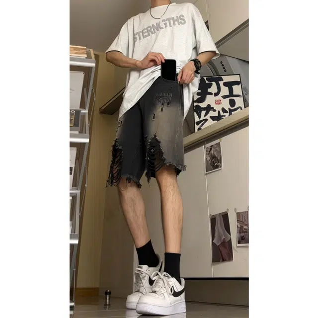 UNthemed vibe