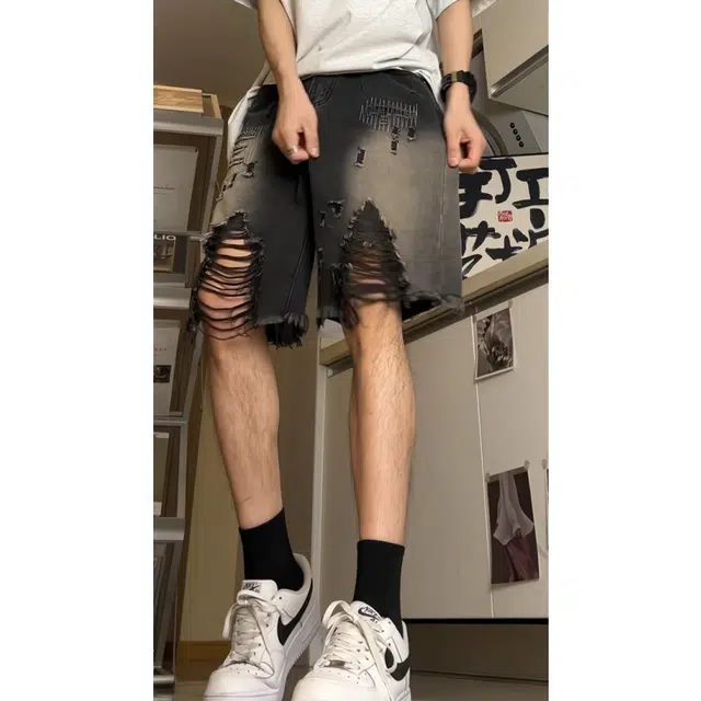 UNthemed vibe
