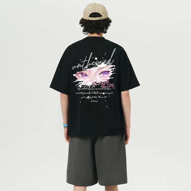 UNthemed T 2