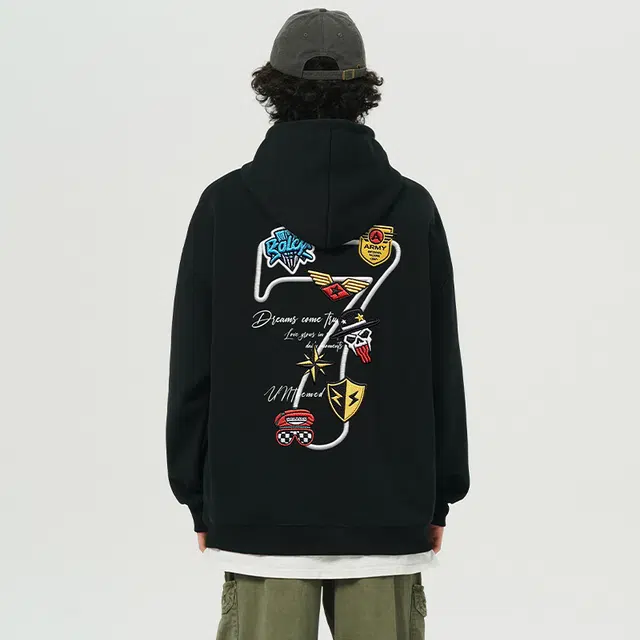 UNthemed 7