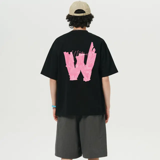 UNthemed T