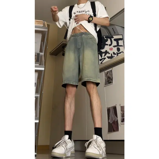 UNthemed vibe