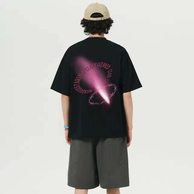 UNthemed T 2