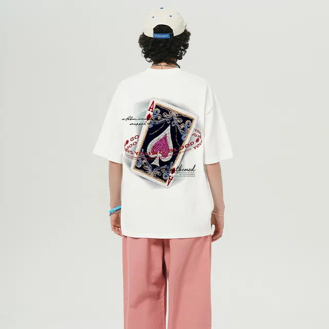 UNthemed T