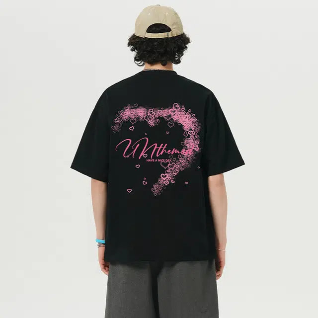 UNthemed T