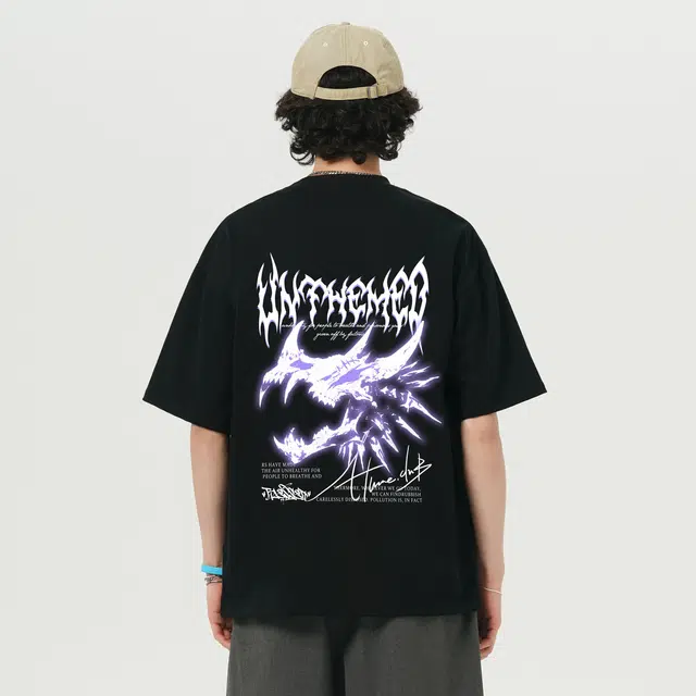 UNthemed T