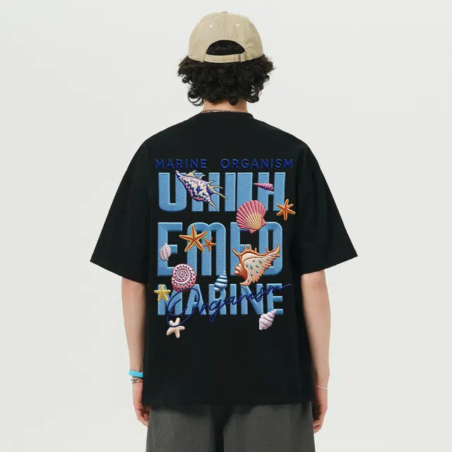 UNthemed T