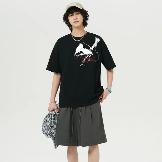 UNthemed T
