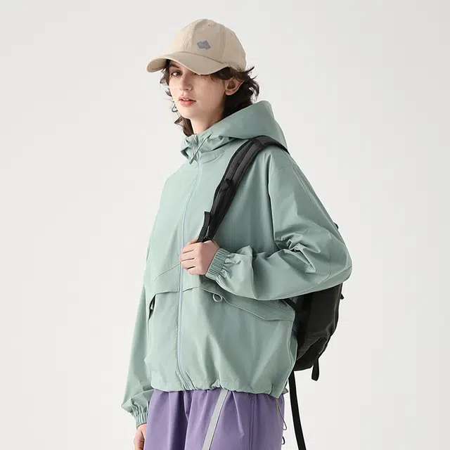 山系 透气舒适百搭风衣 男女同款