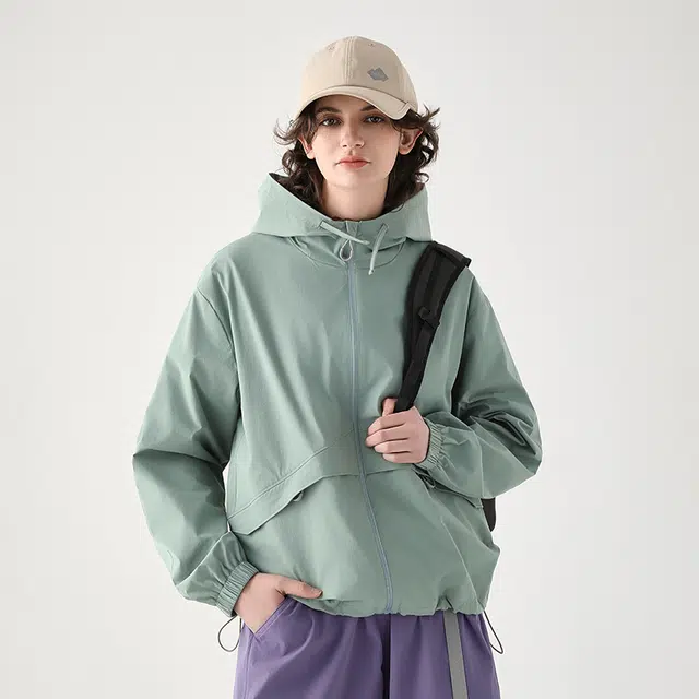 山系 透气舒适百搭风衣 男女同款