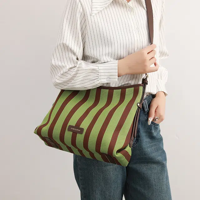 恒源祥 小众条纹个性经典气质时尚潮流潮酷高贵典雅优雅脱俗清新经典大气 帆布 帆布包单肩包 女款 绿色