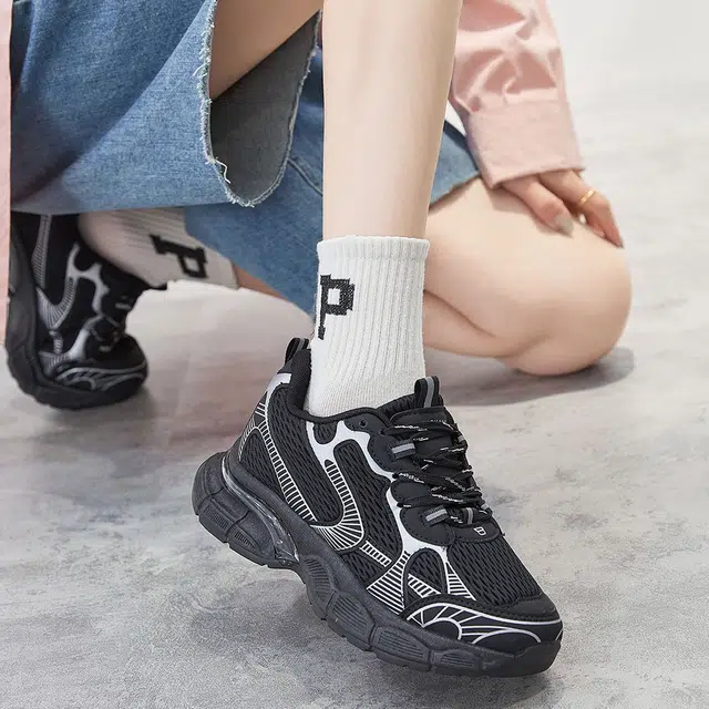 八哥 时尚潮流 舒适 经典百搭 耐磨防滑 低帮 老爹鞋 女款