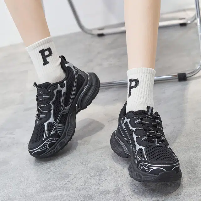 八哥 时尚潮流 舒适 经典百搭 耐磨防滑 低帮 老爹鞋 女款