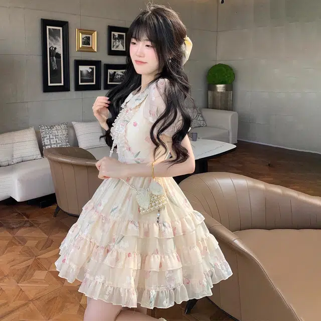 花蔓色 甜美碎花娃娃领短款时尚设计款式短袖连衣裙 女款