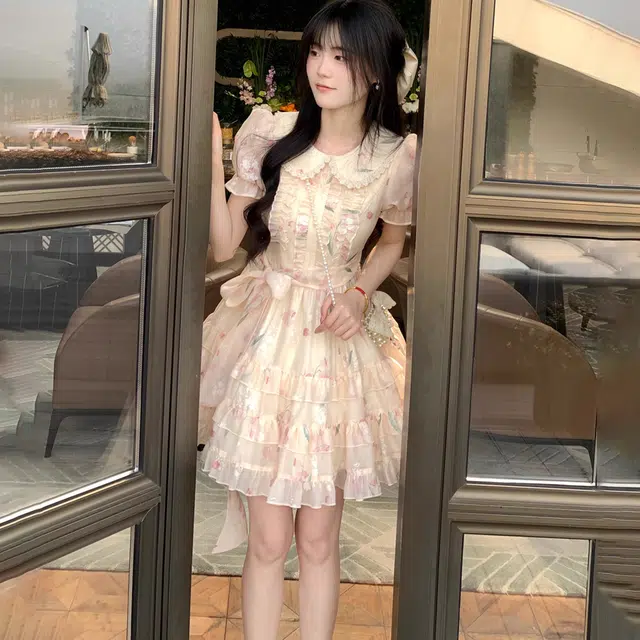 花蔓色 甜美碎花娃娃领短款时尚设计款式短袖连衣裙 女款