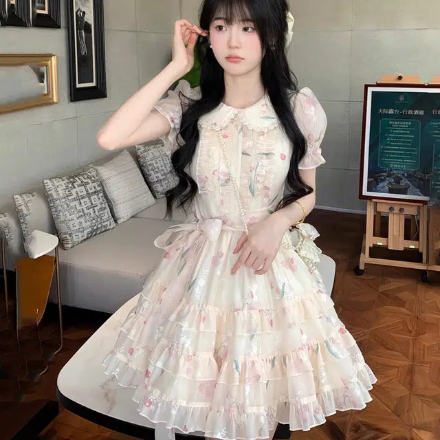 花蔓色 甜美碎花娃娃领短款时尚设计款式短袖连衣裙 女款