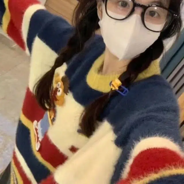 困住大象 宽松软糯慵懒针织衫 女款 彩色条纹