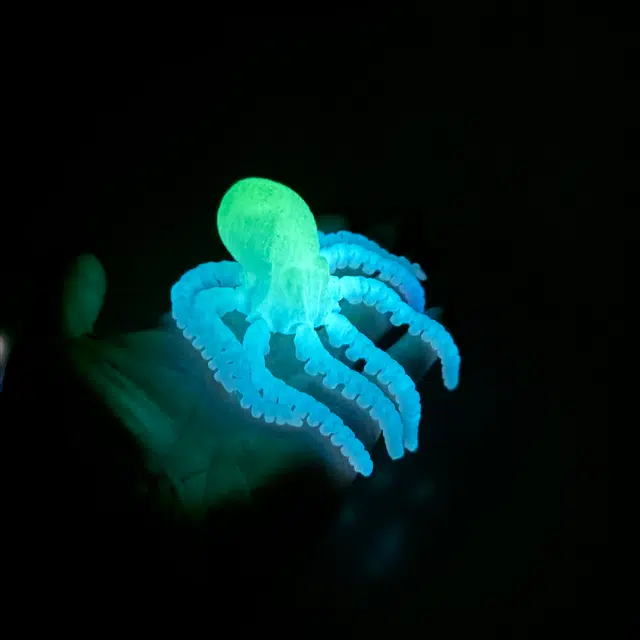 3D 18cm