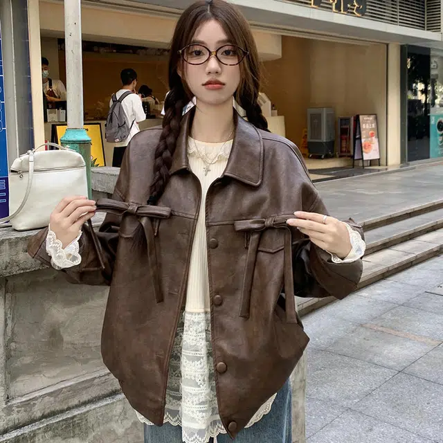 涂诗菲 美式复古翻领蝴蝶结长袖皮衣宽松时尚机车夹克外套 女款