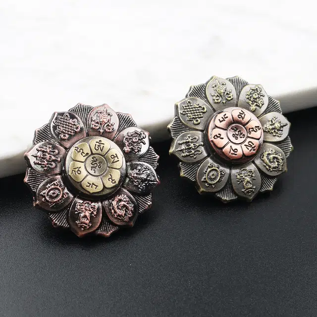 萌吉码 佛眼莲花旋转解压玩具 指尖陀螺