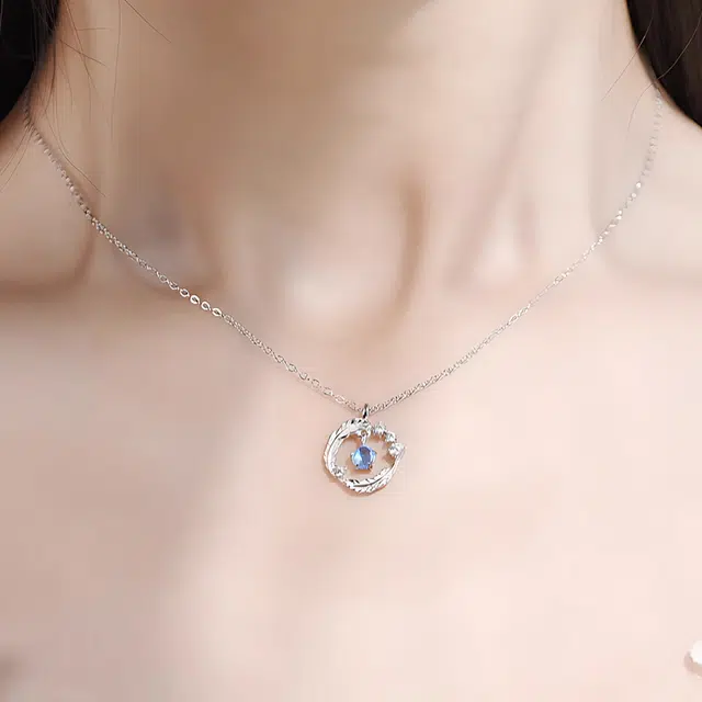 S925