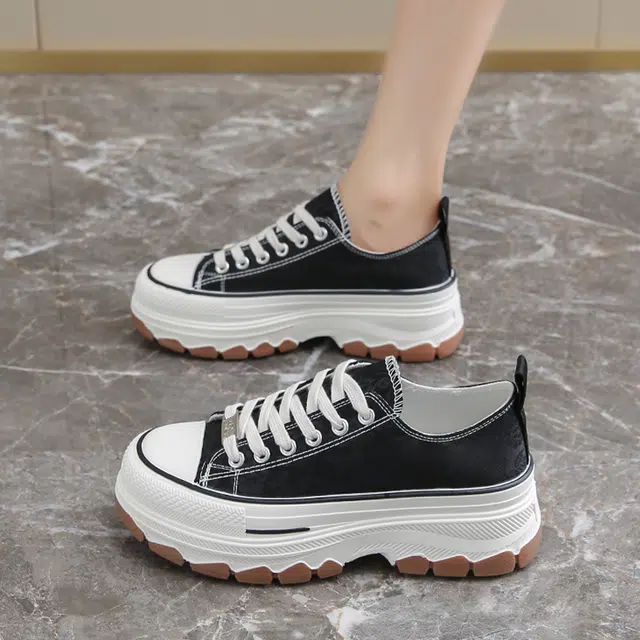 时尚简约经典潮流日常通勤舒适之选 低帮 生活休闲鞋 女款