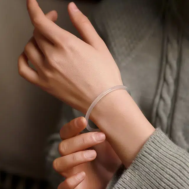 中兆珠宝 白月光叮当镯 精致轻奢典雅小众高级感 玉髓 手镯 女款