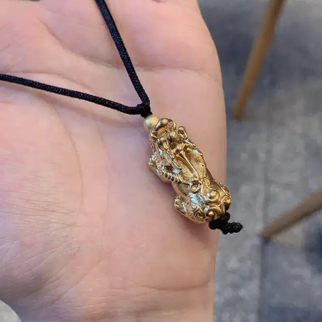 中兆珠宝 招财貔貅 新中式国潮风简约百搭 轻奢雅韵气质显白高级感 小众创意聚财瑞兽 足金 一口价 黄金项链 男女同款情侣款