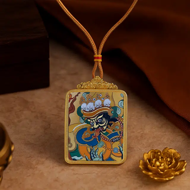 【百无禁忌百财来】 玉临门 国风扎基拉姆前世今生唐卡藏式女财神吊坠 藏传佛教护身符能量加持 水逆退散#好运  合金 项链 男女同款情侣款