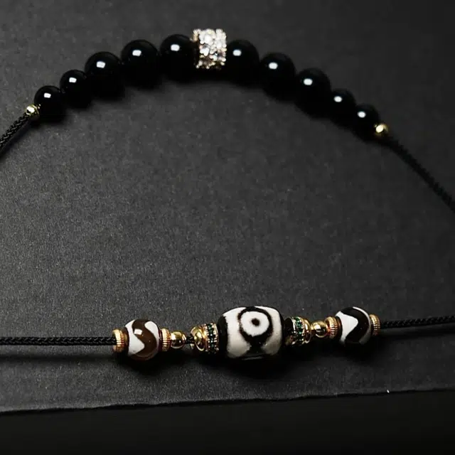 【顺风顺水人财旺】 玉临门 时来运转 藏式风格 三眼玛瑙天珠吊坠 个性配饰搭配 时尚高级感百搭#好运 玛瑙 玉石项链 男女同款情侣款