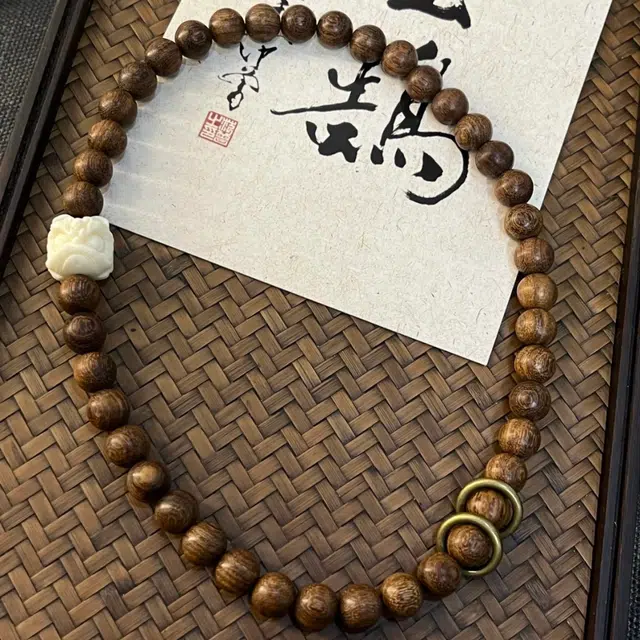 玉临门 新中式 醒狮双圈叠戴国潮复古 檀木 木作手串 男女同款情侣款 金丝檀木
