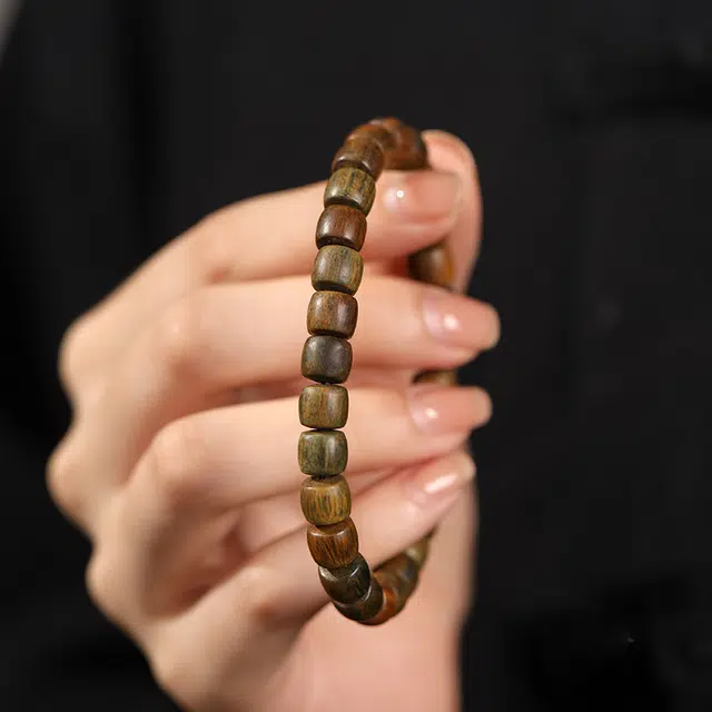 郁馨 单圈桶珠素串简约禅意温柔森系学院风 中式美学盘玩佛珠小清新文艺 招财纳福#好运 绿檀 手串 男女同款情侣款