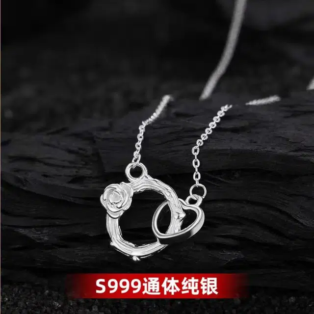 999