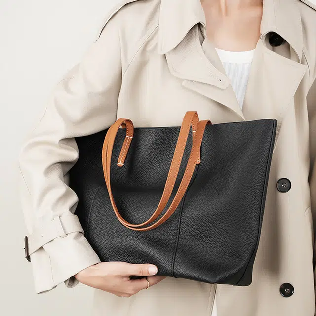 DULOREN Tote
