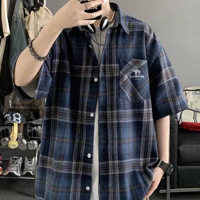 领航骆驼 美式复古学院风简约格子条纹休闲宽松无性别穿搭内搭口袋设计翻领舒适百搭潮流感短袖衬衫 男女同款