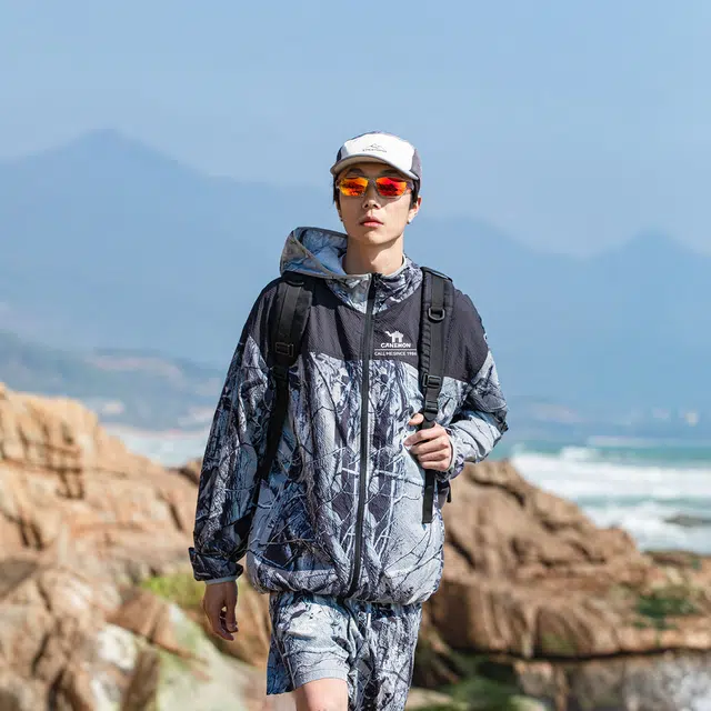 领航骆驼 山系户外防紫外线轻薄透气登山徒步防晒服 男女同款