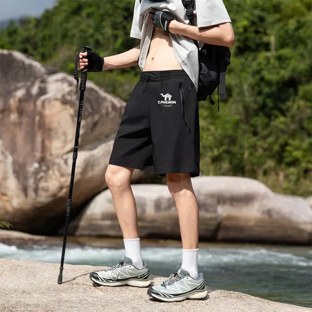 领航骆驼 美式户外运动速干透气百搭潮流休闲短裤 男女同款