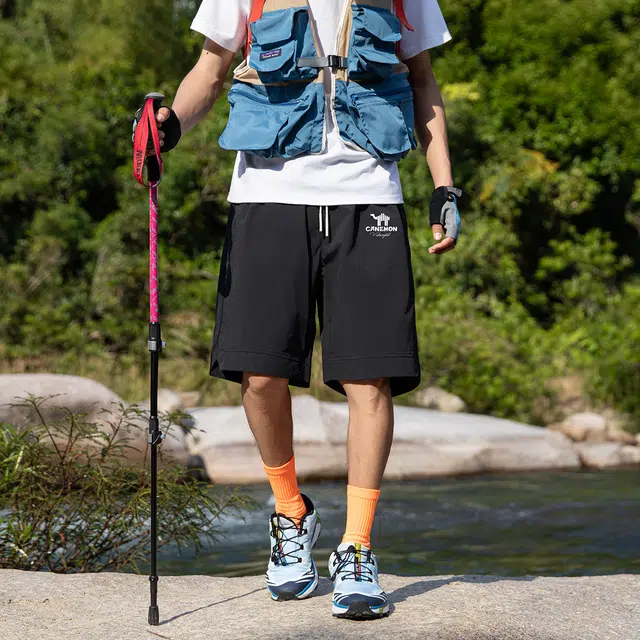 领航骆驼 户外运动百搭系带舒适五分休闲短裤 男女同款