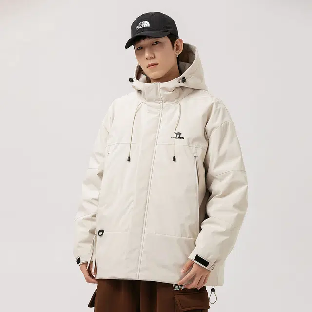 领航骆驼 时尚街头日常通勤百搭保暖简约纯色字母印花图案基础款亲肤舒适多口袋连帽羽绒服 男女同款