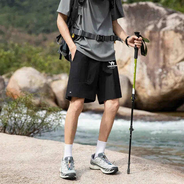 领航骆驼 城市通勤学生党运动速干百搭透气工装短裤 男女同款