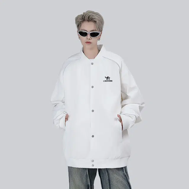 领航骆驼 学院风学生党出行经典简约无性别主义长袖山系户外反光条纹撞色拼接宽松休闲百搭落肩棒球领开衫潮流夹克   男女同款