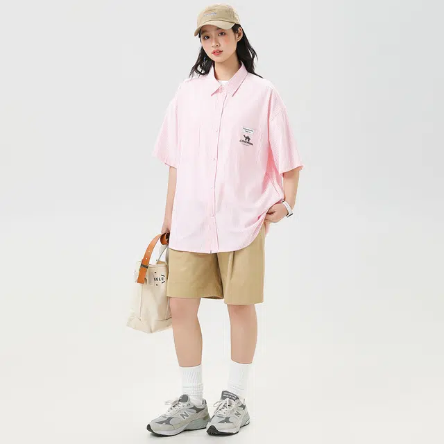 领航骆驼 小香风 简约基础款纯色泡泡沙翻领单排纽扣显瘦百搭宽松休闲学院风日常通勤舒适透气亲肤短袖  衬衫  男女同款