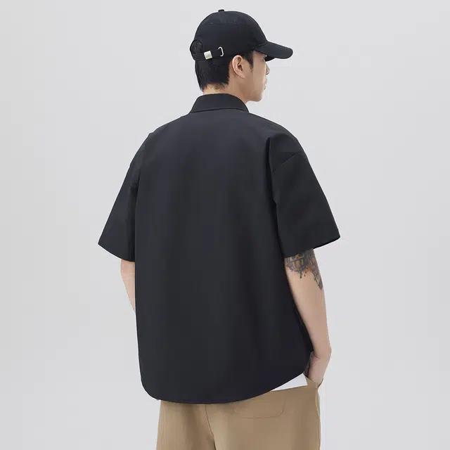 领航骆驼 学院风小口袋拼接设计感翻领休闲宽松纯色百搭日常通勤排汗透气可叠穿夏季薄款工装外套短袖  衬衫  男女同款