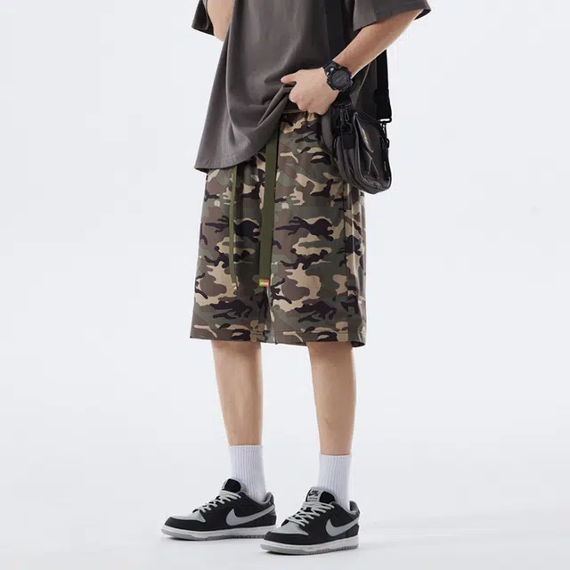 领航骆驼 复古高街宽松户外运动百搭透气迷彩五分休闲短裤 男女同款