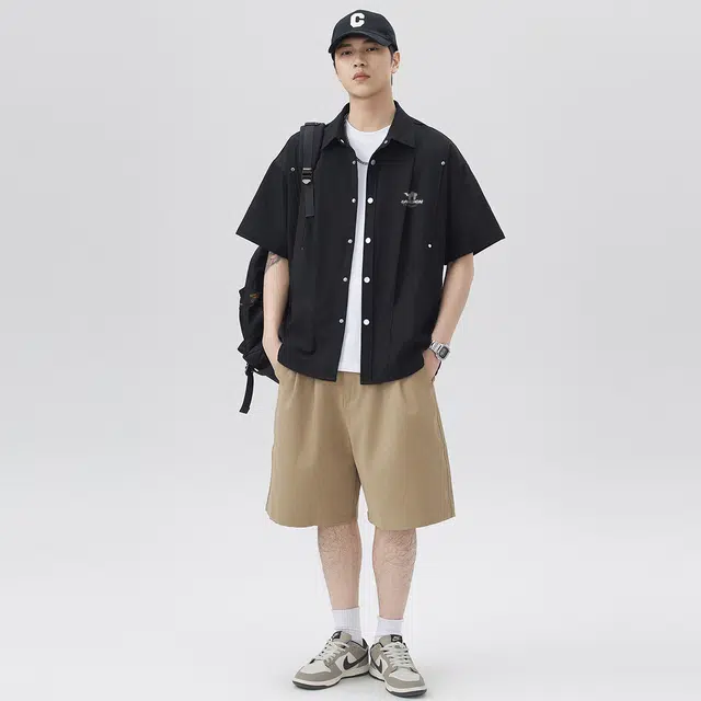 领航骆驼 嘻哈街头美式时尚翻领痞帅复古潮牌凉感透气薄款宽松休闲百搭轻商务通勤落肩短袖   衬衫  男女同款