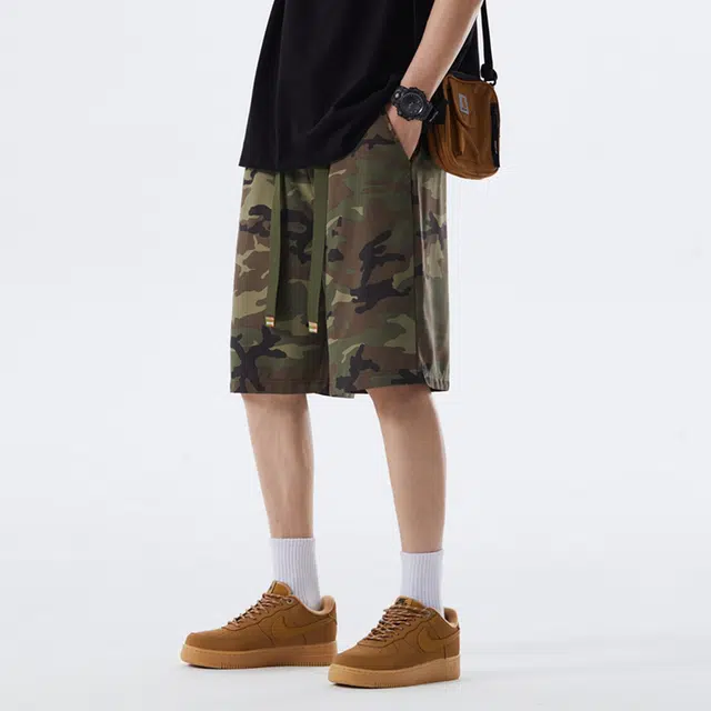 领航骆驼 复古高街宽松户外运动百搭透气迷彩五分休闲短裤 男女同款